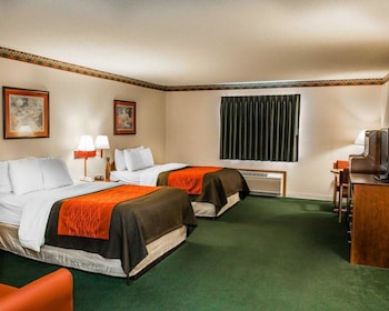 Standard Room, 2 Queen Beds, Non Smoking