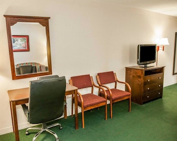 Standard Room, 1 King Bed, Non Smoking