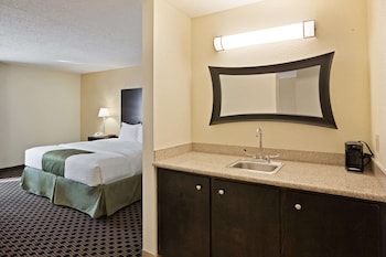 Suite, Multiple Beds, Non Smoking