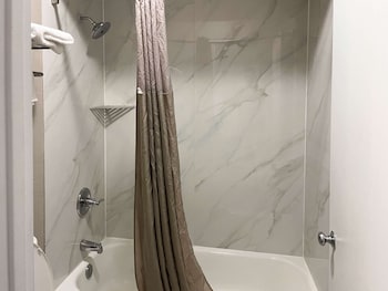 Deluxe Room, 2 Queen Beds, Non Smoking, Refrigerator & Microwave