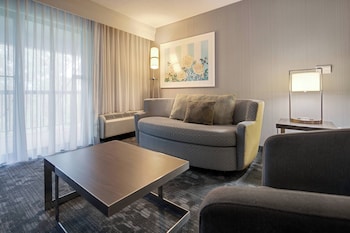 Suite, 1 Bedroom, Hearing Accessible (Accessible Bathtub)