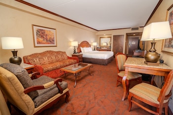 Room, 1 King Bed with Sofa bed, Lake View, Lakeside