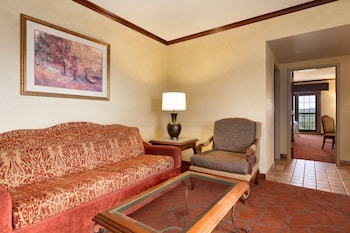 Traditional Suite, 2 Queen Beds