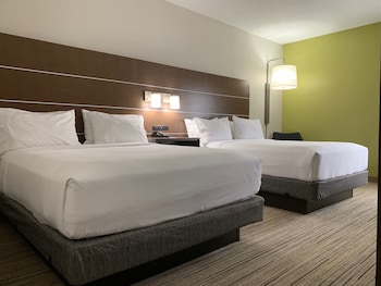 Standard Room, 2 Queen Beds