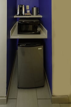 Standard Room, 1 King Bed, Accessible