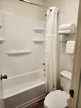 Deluxe Room, 2 Queen Beds