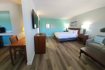 Standard Room, 1 King Bed, Pet Friendly