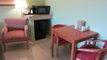 Deluxe Room, 2 Queen Beds