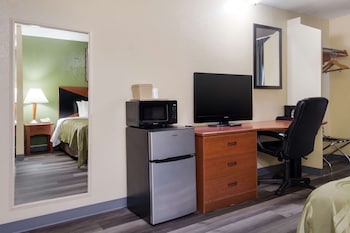 Standard Room, 1 King Bed, Non Smoking