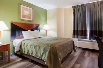 Standard Room, 1 Queen Bed, Non Smoking