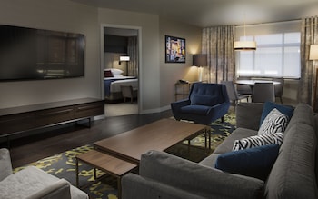 Metropolitan Suite