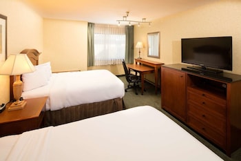 Standard Room, 2 Queen Beds