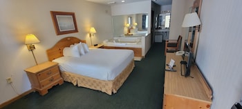 Deluxe Room, 1 Queen Bed, Jetted Tub