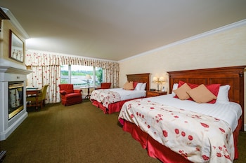 Deluxe Room, 2 Double Beds