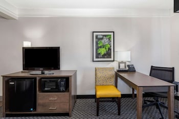 Room, 2 Double Beds, Non Smoking (Various Views)
