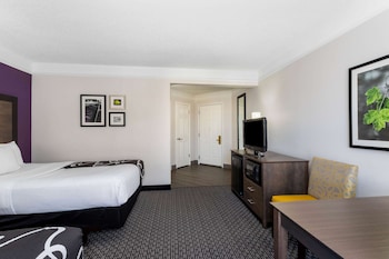 Room, 2 Double Beds, Non Smoking (Various Views)