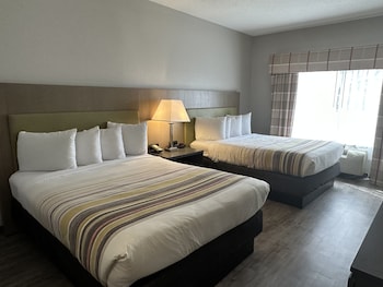 Room, 2 Queen Beds, Accessible, Non Smoking