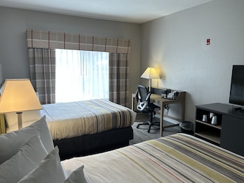 Room, 2 Queen Beds, Accessible, Non Smoking