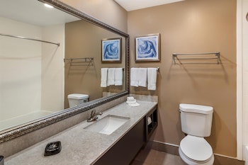 Standard Room, 2 Queen Beds, Non Smoking, Refrigerator & Microwave