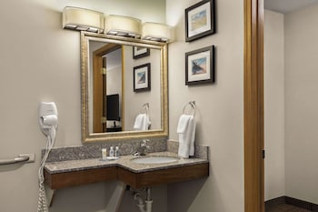 Standard Room, 2 Queen Beds, Accessible, Non Smoking (Accessible Tub)