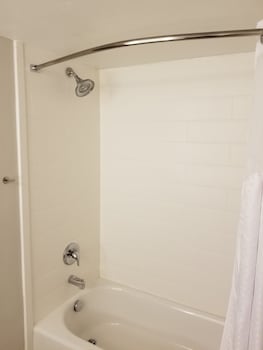 Standard Room, 2 Queen Beds