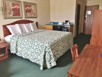 Deluxe Room, 1 Queen Bed, Non Smoking