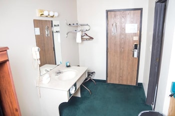 Room, 2 Queen Beds, Non Smoking