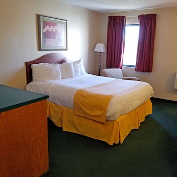 Deluxe Room, 1 Queen Bed, Non Smoking