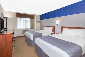 Suite, Multiple Beds, Non Smoking