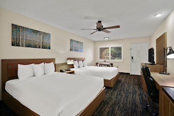 Studio Suite, 2 Queen Beds, Non Smoking