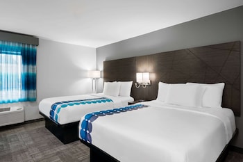 Deluxe Room, 2 Queen Beds, Non Smoking