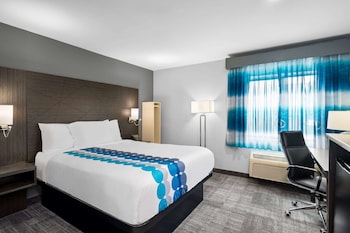 Deluxe Room, 1 Queen Bed, Accessible, Non Smoking