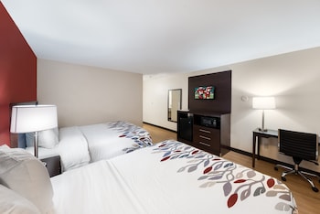 Deluxe Room, 2 Queen Beds, Non Smoking