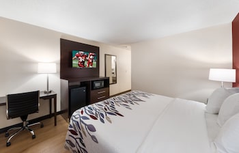 Deluxe Room, 1 Queen Bed, Accessible, Non Smoking