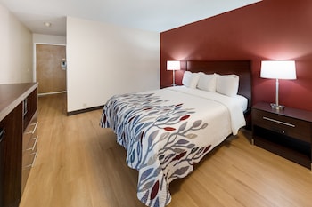 Deluxe Room, 1 Queen Bed, Accessible, Non Smoking