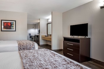 Suite, 2 Queen Beds, Non Smoking, Refrigerator & Microwave (Shower Only)