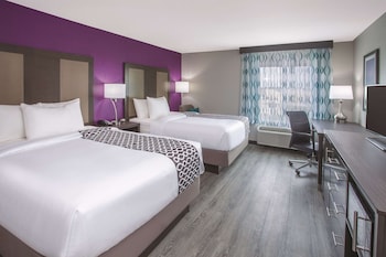 Room, 2 Queen Beds, Non Smoking