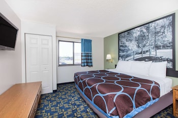 Suite, 1 King Bed, Non Smoking (One-Bedroom)