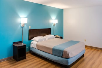 Standard Room, 1 Queen Bed, Non Smoking