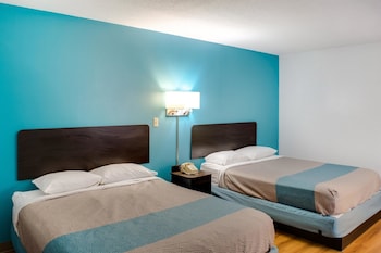 Standard Room, 2 Queen Beds, Non Smoking