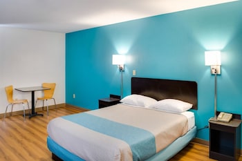 Standard Room, 1 Queen Bed, Non Smoking
