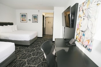 Room, 2 Queen Beds, Non Smoking