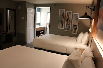 Room, 2 Queen Beds, Non Smoking (Pet-Friendly)