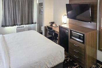 Standard Room, 1 King Bed, Non Smoking