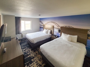 Room, 2 Queen Beds, Non Smoking