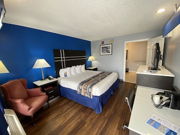 Room, 2 Double Beds, Mobility Accessible, Non Smoking