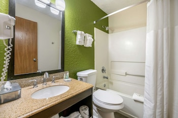 Suite, 1 King Bed with Sofa bed, Non Smoking (Upgrade)