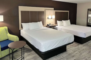 Room, 2 Queen Beds, Non Smoking