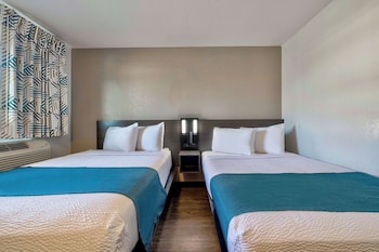 Standard Room, 2 Double Beds, Accessible, Non Smoking