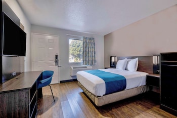 Standard Room, 1 Double Bed, Accessible, Non Smoking